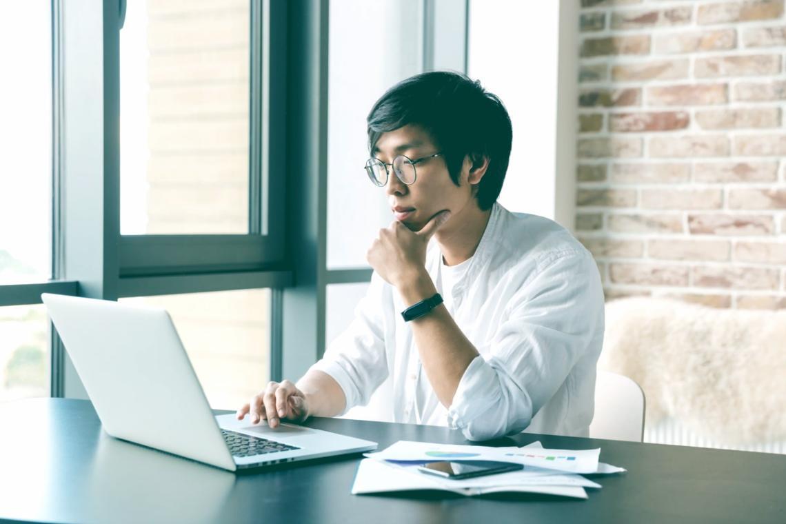 Процес створення структурованого контенту з чіткою організацією розділів